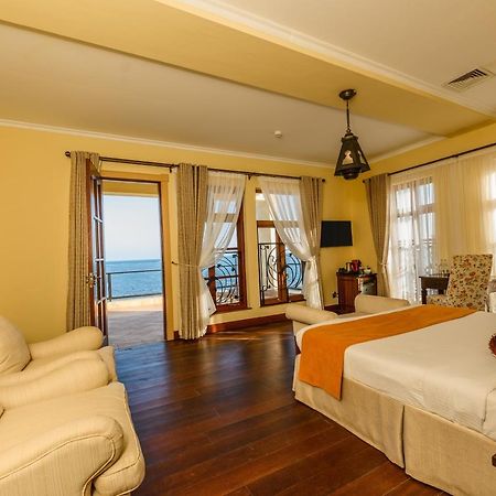 Cocoa Boutique Hotel - Your Kenyan Beachfront Bliss Mombasa Kültér fotó