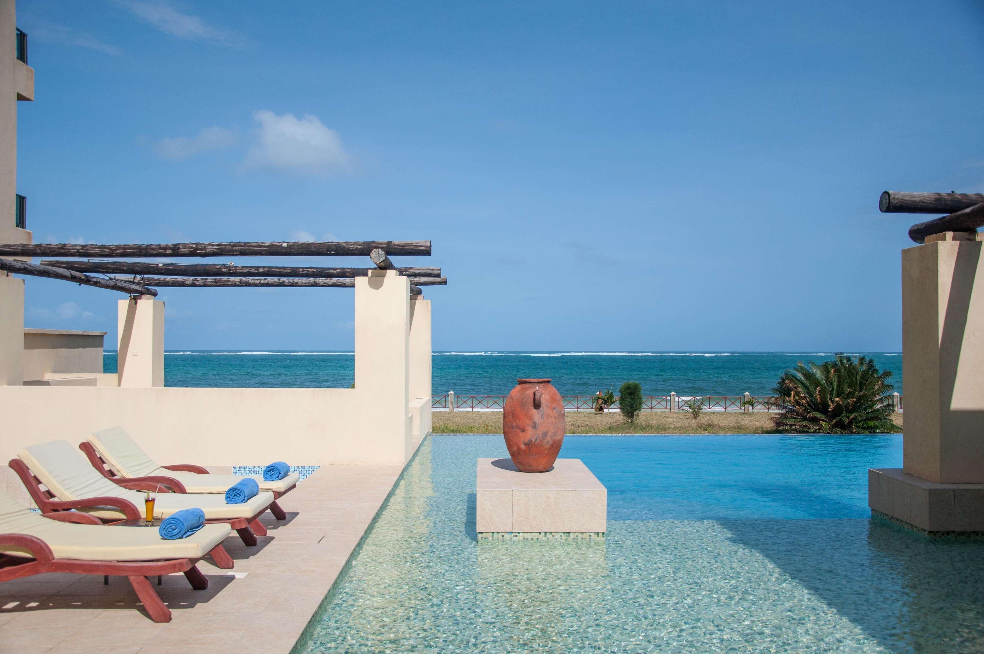 Cocoa Boutique Hotel - Your Kenyan Beachfront Bliss Mombasa Kültér fotó