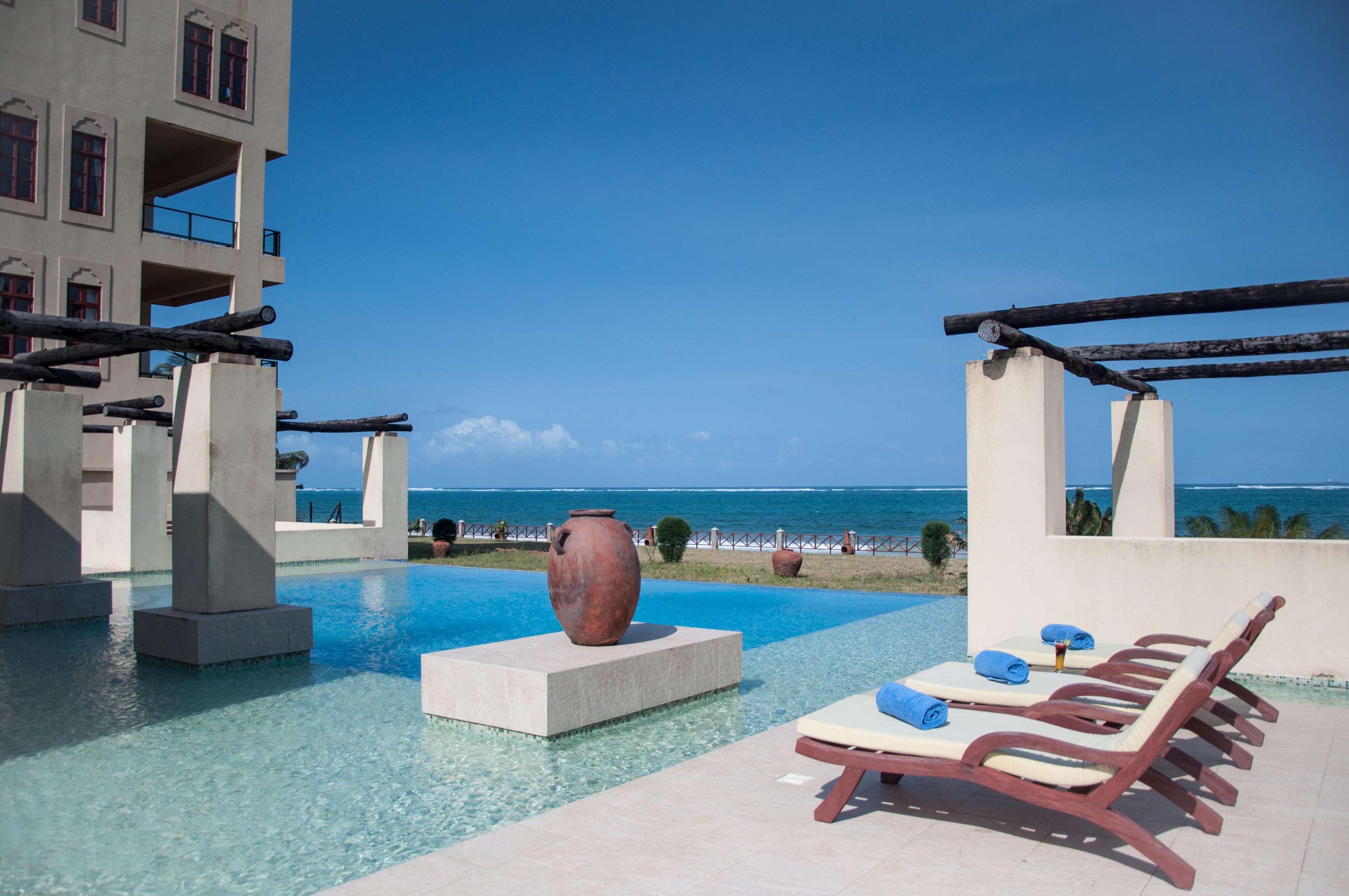 Cocoa Boutique Hotel - Your Kenyan Beachfront Bliss Mombasa Kültér fotó