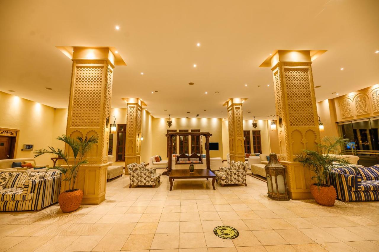 Cocoa Boutique Hotel - Your Kenyan Beachfront Bliss Mombasa Kültér fotó