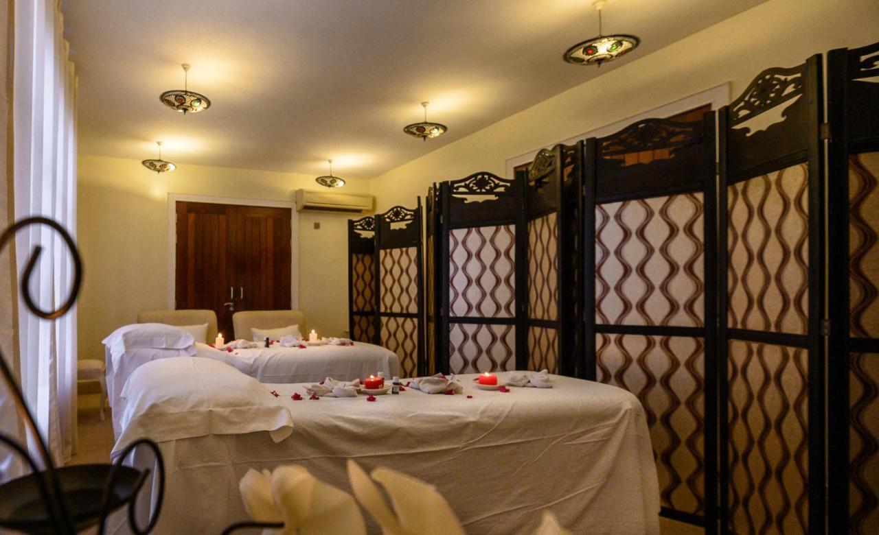 Cocoa Boutique Hotel - Your Kenyan Beachfront Bliss Mombasa Kültér fotó