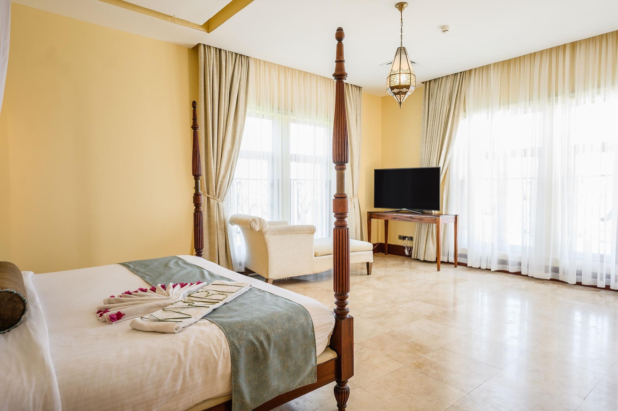 Cocoa Boutique Hotel - Your Kenyan Beachfront Bliss Mombasa Kültér fotó